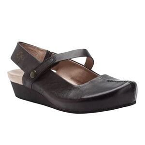OTBT Springfield wedge Leather Slingback Mary Jane Velcro shoes women’s 6